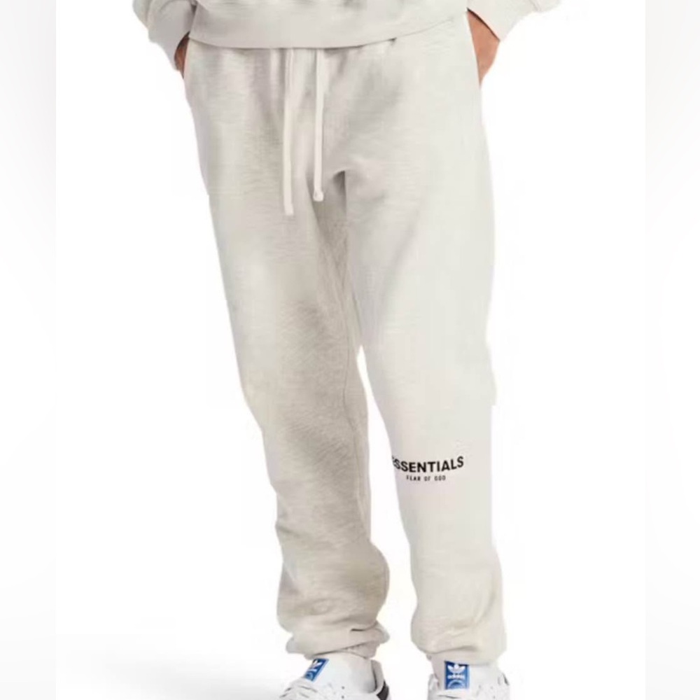 NEW Essentials Fear of God Joggers Sweatpants Light Oatmeal Grey AUTHENTIC 💯